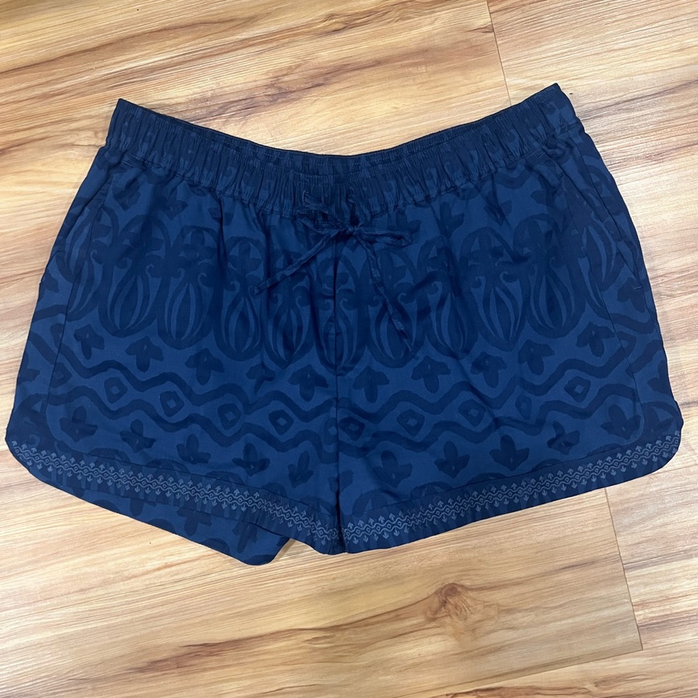 Vineyard Vines Women’s Navy Shorts Size Large